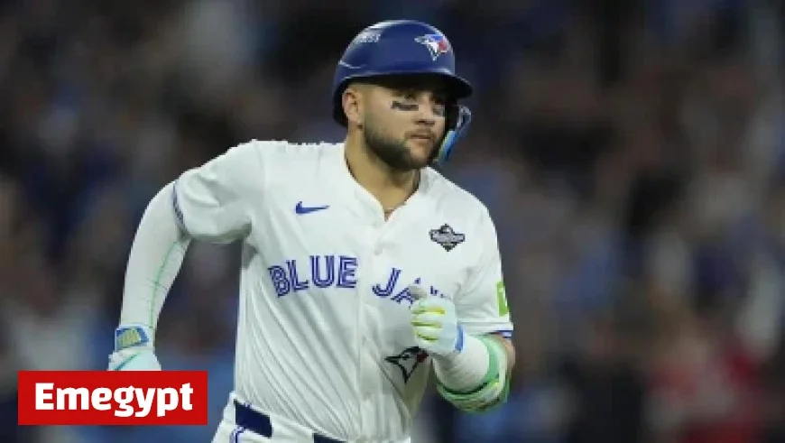 Winter storm hits Ontario and Quebec following traffic chaos in the Prairies