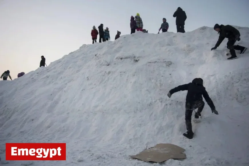 Exploring How Buttes Reflect Our Relationship with Childhood
