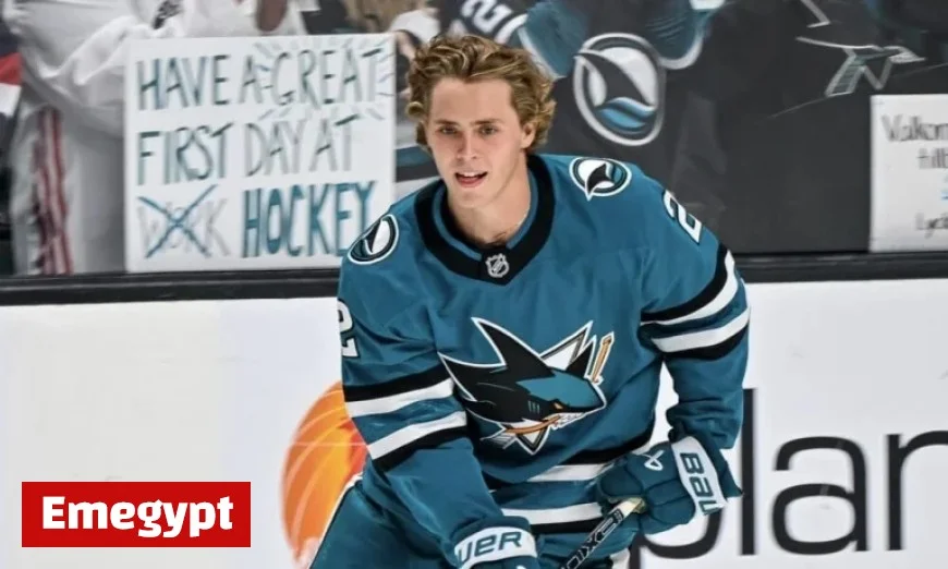 Smith Seen Without Sling Boosts Recovery Hopes